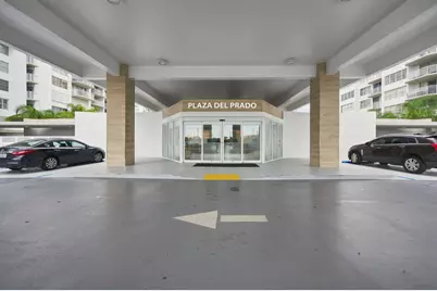 18021 Biscayne Boulevard #901, Aventura, FL 33160 - Photo 36