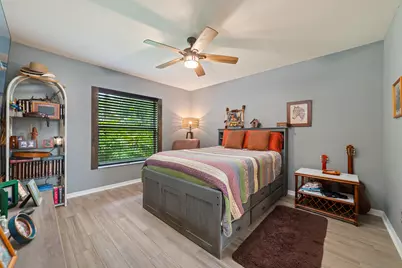 245 SW De Gouvea Terrace, Port Saint Lucie, FL 34984 - Photo 10