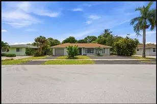 8 NE 9th Ave, Deerfield Beach, FL 33441 - Photo 1