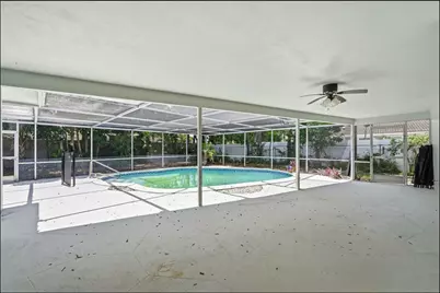 8 NE 9th Avenue, Deerfield Beach, FL 33441 - Photo 20