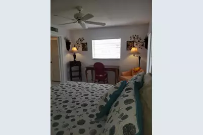 904 Flanders Drive S, Delray Beach, FL 33484 - Photo 4