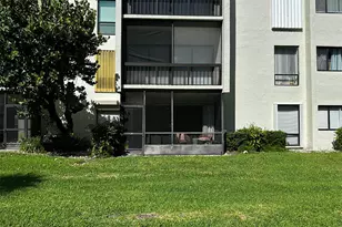 3000 Presidential Way, West Palm Beach, FL 33401 - Photo 28
