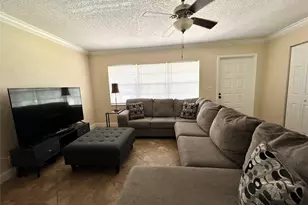 9135 Saddlecreek Dr, Boca Raton, FL 33496 - Photo 6
