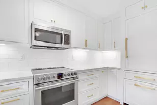 139 Sunrise Ave, Palm Beach, FL 33480 - Photo 12
