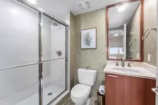 2640 Lake Shore Dr, Riviera Beach, FL 33404 - Photo 22