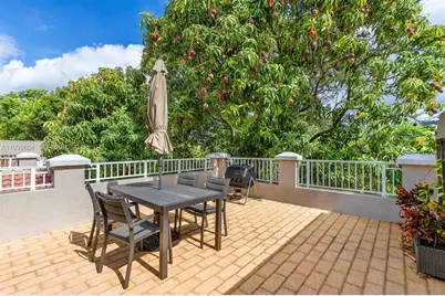 213 SW 11th Street #213, Fort Lauderdale, FL 33315 - Photo 22