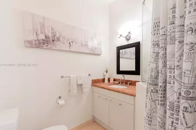 213 SW 11th Street #213, Fort Lauderdale, FL 33315 - Photo 12