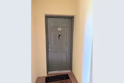 6426 Emerald Dunes Drive #205, West Palm Beach, FL 33411 - Photo 2