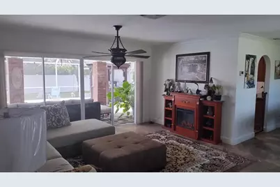 1134 SE Mendoza Avenue, Port Saint Lucie, FL 34952 - Photo 2