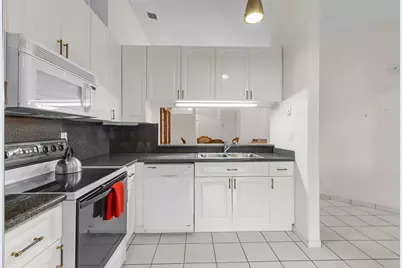 1001 NW 79th Avenue, Plantation, FL 33322 - Photo 12