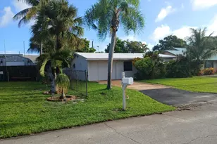 1075 James Rd, Lantana, FL 33462 - Photo 1