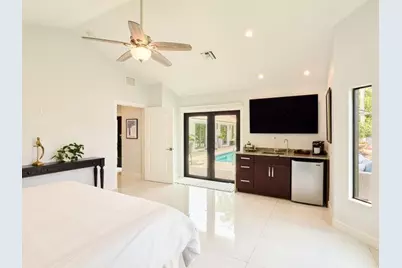 3700 Embassy Drive, West Palm Beach, FL 33401 - Photo 20