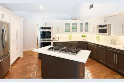 3700 Embassy Drive, West Palm Beach, FL 33401 - Photo 6