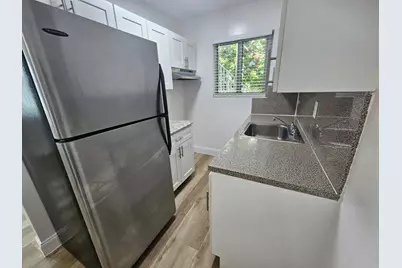 7720 Abbott Avenue #6, Miami Beach, FL 33141 - Photo 2