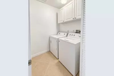 283 Springdale Circle #28C, Palm Springs, FL 33461 - Photo 10