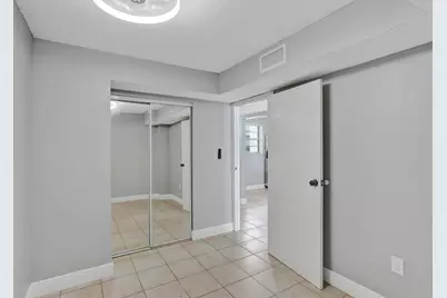 7601 Byron Avenue #3C, Miami Beach, FL 33141 - Photo 30