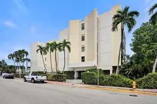 7601 Byron Ave, Miami Beach, FL 33141 - Photo 42
