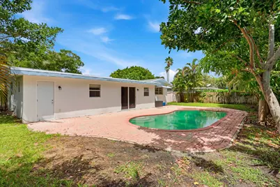898 SW 10th Avenue, Boca Raton, FL 33486 - Photo 34