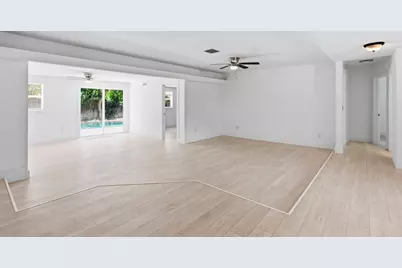 898 SW 10th Avenue, Boca Raton, FL 33486 - Photo 8