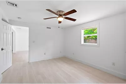 898 SW 10th Avenue, Boca Raton, FL 33486 - Photo 18