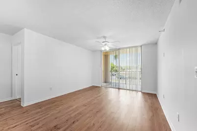167 Yacht Club Way #205, Hypoluxo, FL 33462 - Photo 8