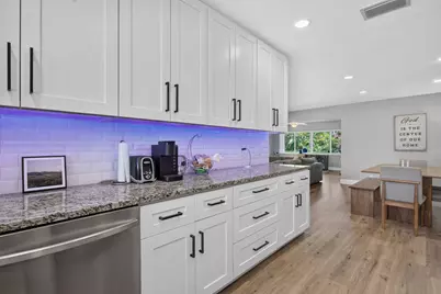2520 SE 5th Street, Pompano Beach, FL 33062 - Photo 6