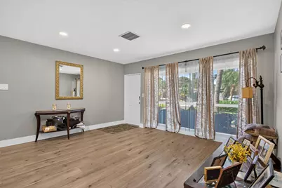 2520 SE 5th Street, Pompano Beach, FL 33062 - Photo 8