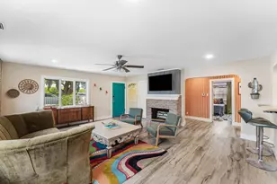 318 W Mango Street W, Lantana, FL 33462 - Photo 4