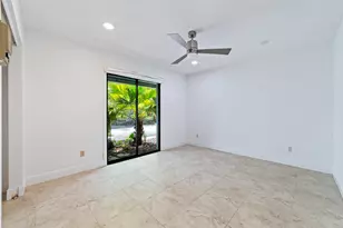 2122 SW Racquet Club Dr, Palm City, FL 34990 - Photo 22