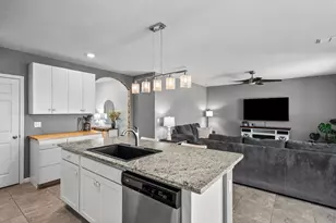 10760 SW Cremona Way, Port Saint Lucie, FL 34987 - Photo 6