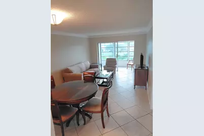 2901 NW 46th Avenue #405, Lauderdale Lakes, FL 33313 - Photo 4