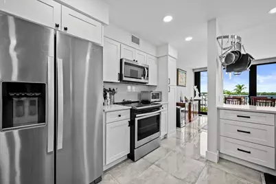 120 Lakeshore Drive #4360, North Palm Beach, FL 33408 - Photo 2