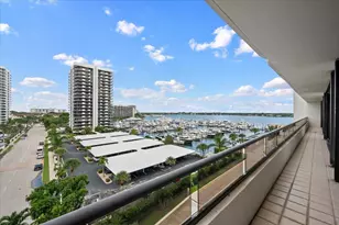 100 Lakeshore Dr, North Palm Beach, FL 33408 - Photo 34