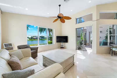 11637 Pamplona Boulevard, Boynton Beach, FL 33437 - Photo 12