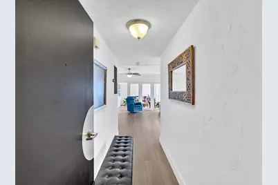 3300 NE 36th Street #912, Fort Lauderdale, FL 33308 - Photo 2