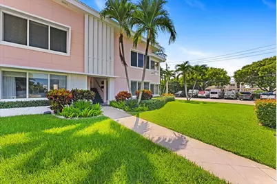990 Casuarina Road #4, Delray Beach, FL 33483 - Photo 32