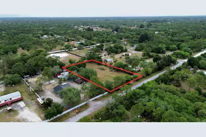 320 S Jinete Street, Clewiston, FL 33440 - Photo 2