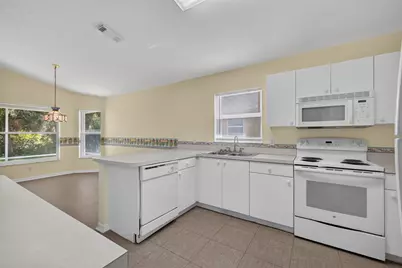 14124 Aguila Avenue, Fort Pierce, FL 34951 - Photo 12