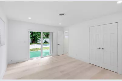 998 W Camino Real, Boca Raton, FL 33486 - Photo 18