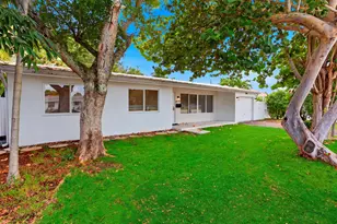998 W Camino Real, Boca Raton, FL 33486 - Photo 2