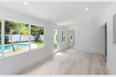 998 W Camino Real, Boca Raton, FL 33486 - Photo 12