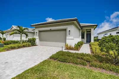 419 SE Via Sangro, Port Saint Lucie, FL 34952 - Photo 2