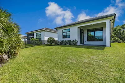 419 SE Via Sangro, Port Saint Lucie, FL 34952 - Photo 46
