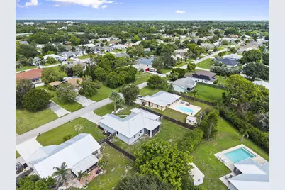 1731 SE Ridgewood Street, Port Saint Lucie, FL 34952 - Photo 32