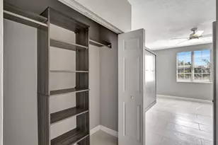616 Clearwater Park Rd, West Palm Beach, FL 33401 - Photo 30