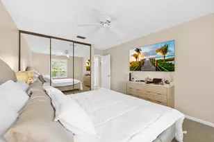 2505 Iroquois Cir, West Palm Beach, FL 33409 - Photo 12