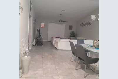 1413 NE 9th Avenue, Cape Coral, FL 33909 - Photo 4