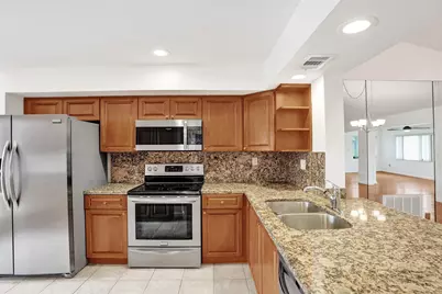 2253 SW 17th Drive, Deerfield Beach, FL 33442 - Photo 6