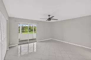 1055 Ainslie D Dr, Boca Raton, FL 33434 - Photo 10