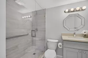 1055 Ainslie D Dr, Boca Raton, FL 33434 - Photo 34